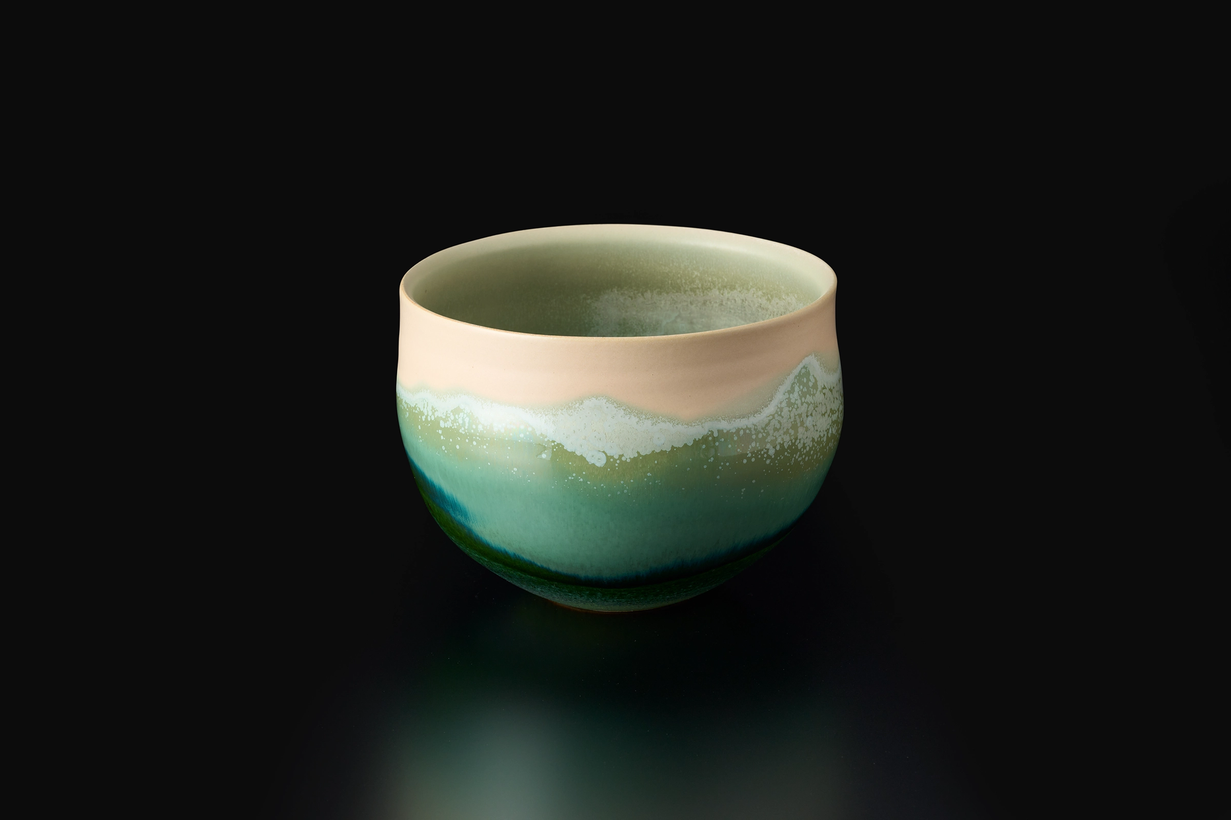 出M7434★　陶藝 唐九郎　定価65000円 Tokuro Kato: Sake cup, Shino type | GINZA KURODA TOUEN